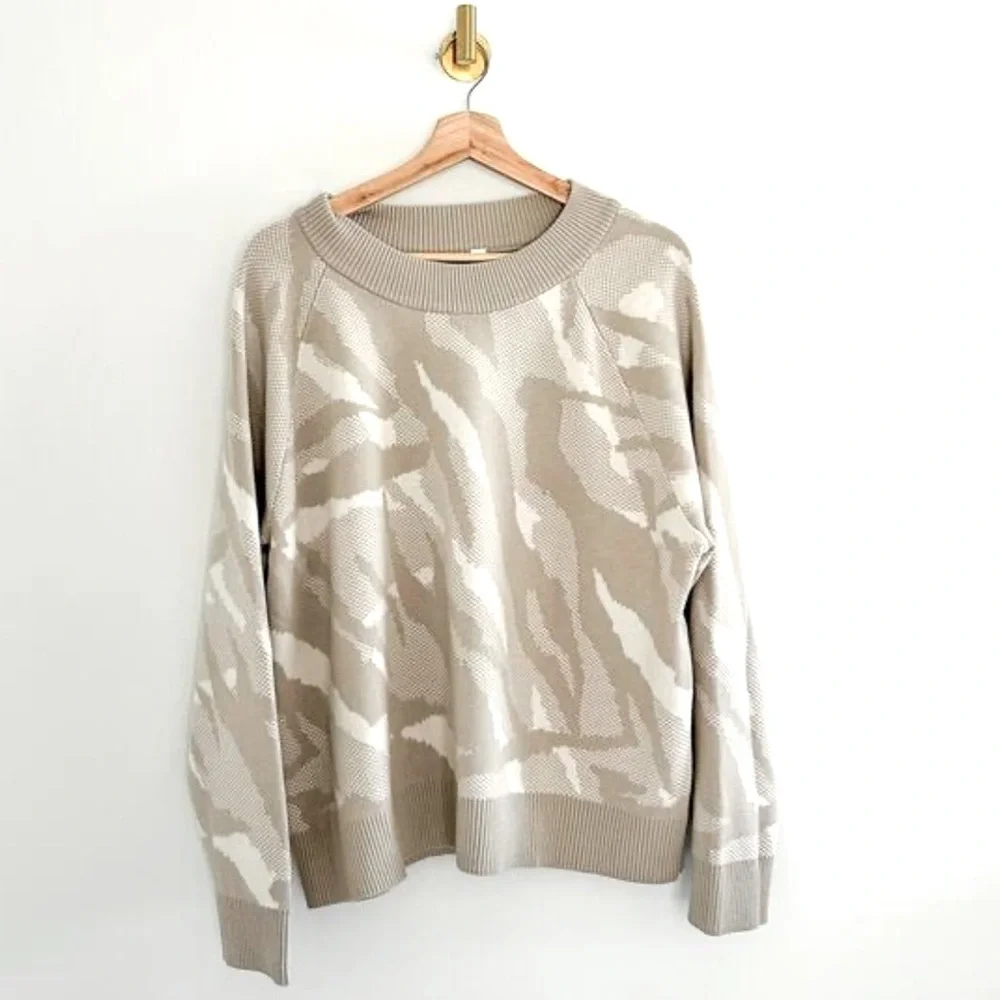 Athleta Jacquared Textured Cream Merino Wool Blend Size XS - Picture 4 of 8